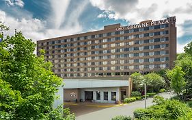 Crowne Plaza Danbury Connecticut